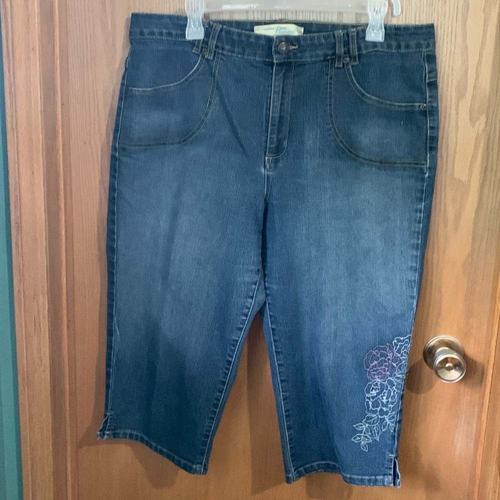 Blue Jean capri pants